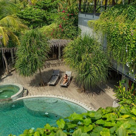 Mangroove Bay Boutique Hostel Banyuwedang Ngoại thất bức ảnh