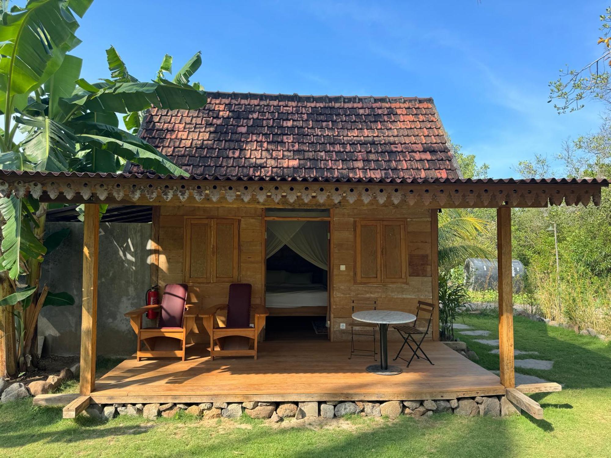 Mangroove Bay Boutique Hostel Banyuwedang Ngoại thất bức ảnh