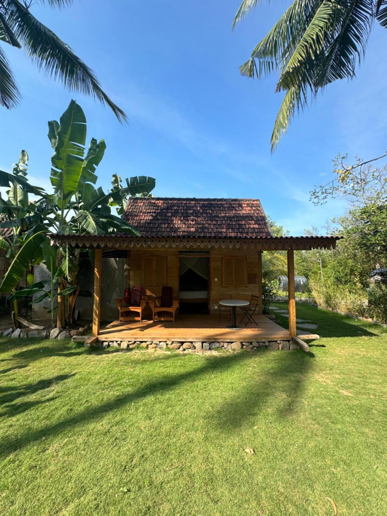 Mangroove Bay Boutique Hostel Banyuwedang Ngoại thất bức ảnh
